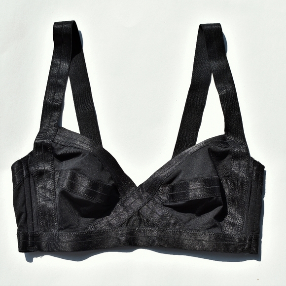 H&M Bikini Top Size 8 Black - Picture 1 of 6